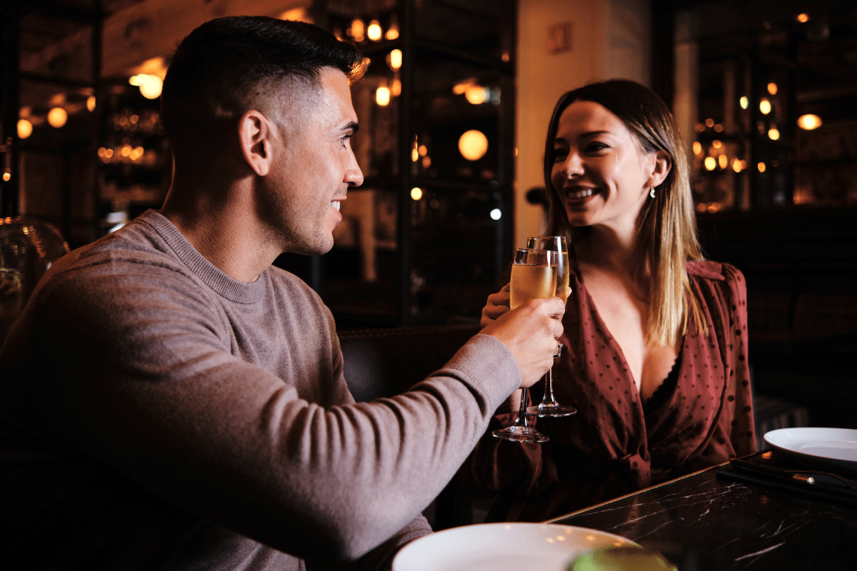 How a Cosmetic Dentist Can Help You Shine on Valentine's Date Night