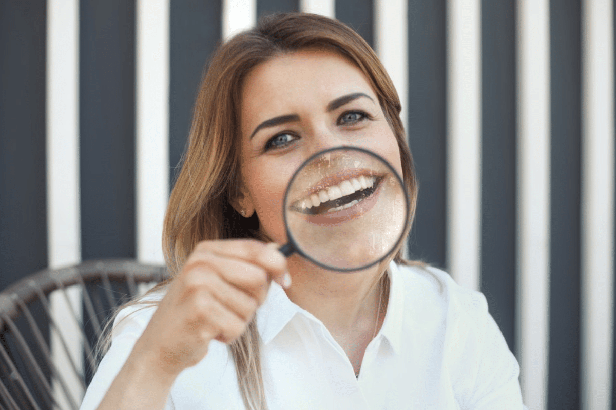 Tooth Discoloration: Types, Causes & Treatments - Guide by our cosmetic dentist in Shreveport