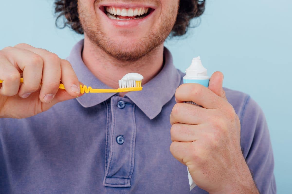 What Happens When You Put Vaseline On Your Teeth?